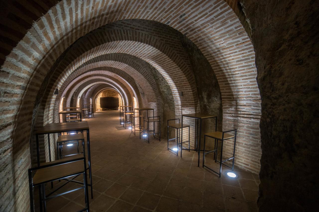 Posada Isabel De Castilla Madrigal de las Altas Torres Eksteriør billede
